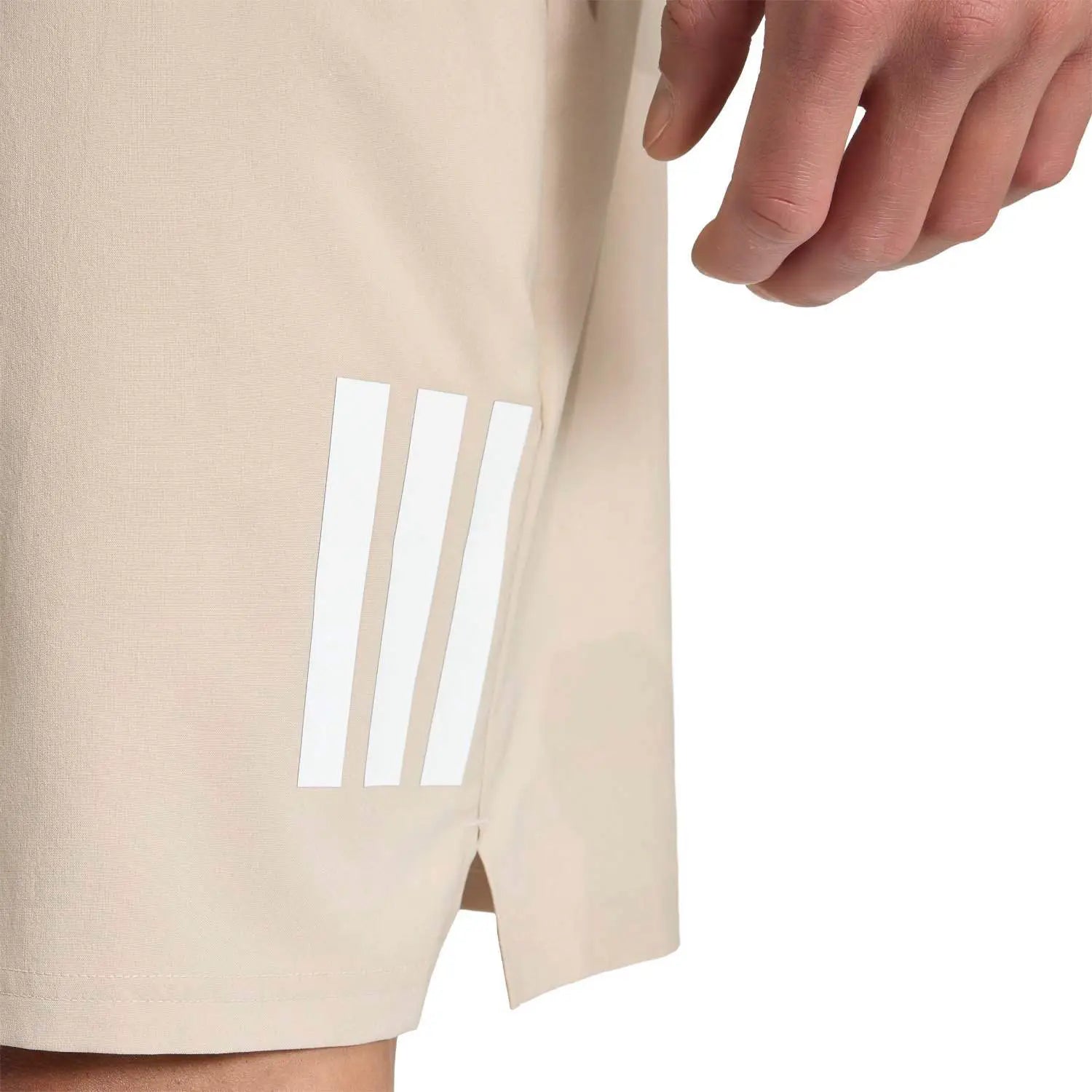 Pantalon Corto Adidas Club 3STR Kaki 2026