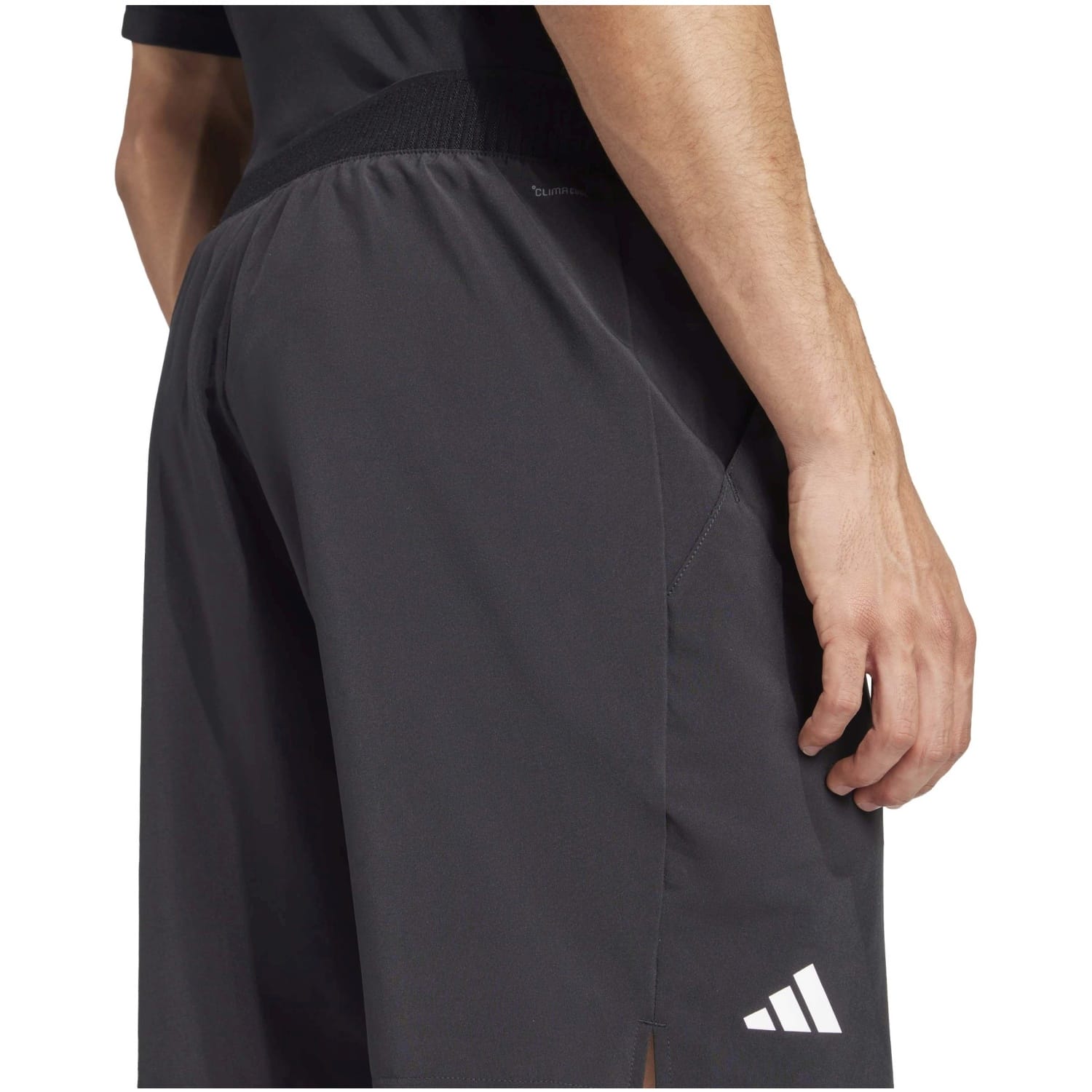 Pantalon Corto Adidas Club SW Negro 2026